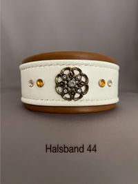 Halsband 44